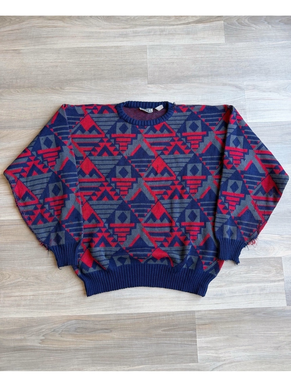 Vintage 90's Deluxe Geometric Pattern Knit Sweater
